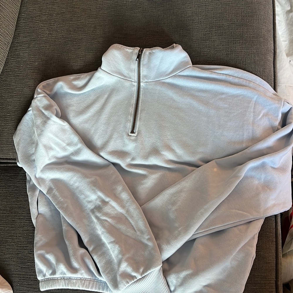 American Eagle quarter zip sweatshirt powder blue